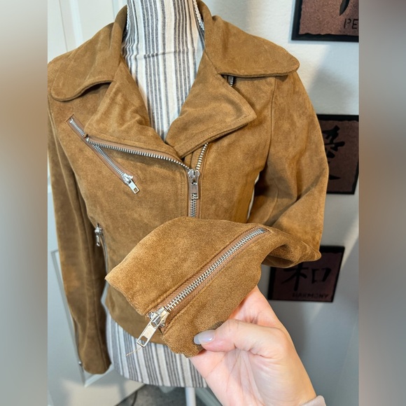 Lulu's NWOT Suede With Love Tan 4 Pockets Moto Jacket size Small - Picture 5 of 11